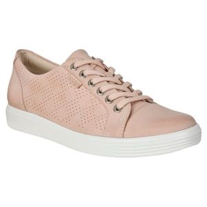 Ecco Dusty Rose Leather Lace Up Sneaker Cap Toe Low Top Casual Women’s Size 40